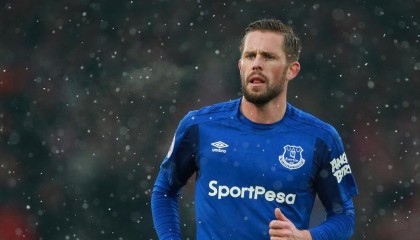 pg模拟器-波尔图新核席尔瓦，2025赛季闪耀葡超的青春风暴