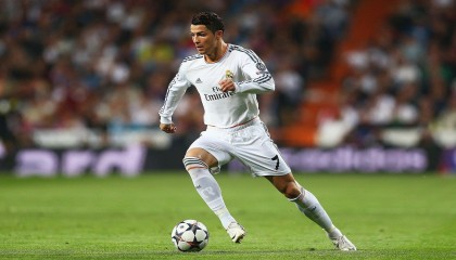 模拟器平台|德甲周三焦点战，莱比锡红牛主场誓止颓势，弗赖堡客场挑战连胜破咒